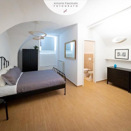 Antica Dimora Lombardi 2 Appartement Bari Buitenkant foto
