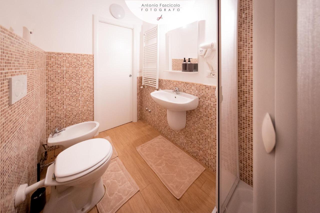 Antica Dimora Lombardi 2 Appartement Bari Buitenkant foto
