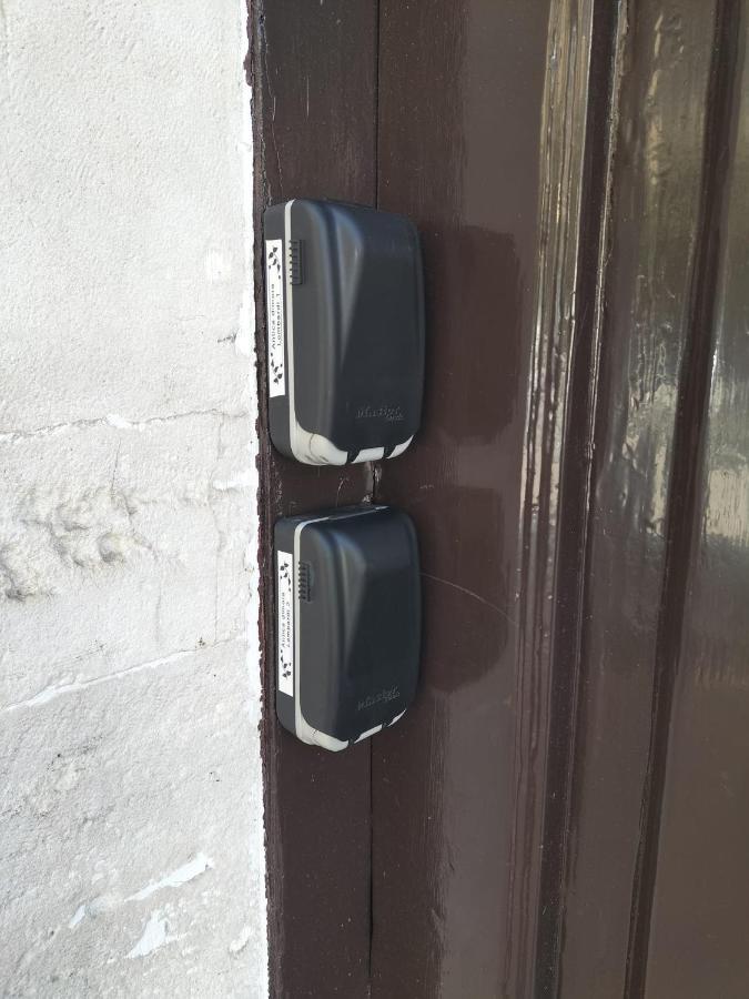 Antica Dimora Lombardi 2 Appartement Bari Buitenkant foto