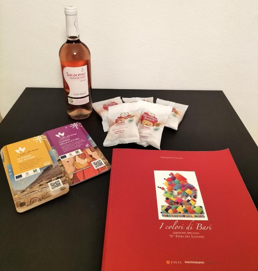 Antica Dimora Lombardi 2 Appartement Bari Buitenkant foto